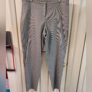 Lane Bryant Plaid Black and White Houndstooth Slacks in Size 18 Long